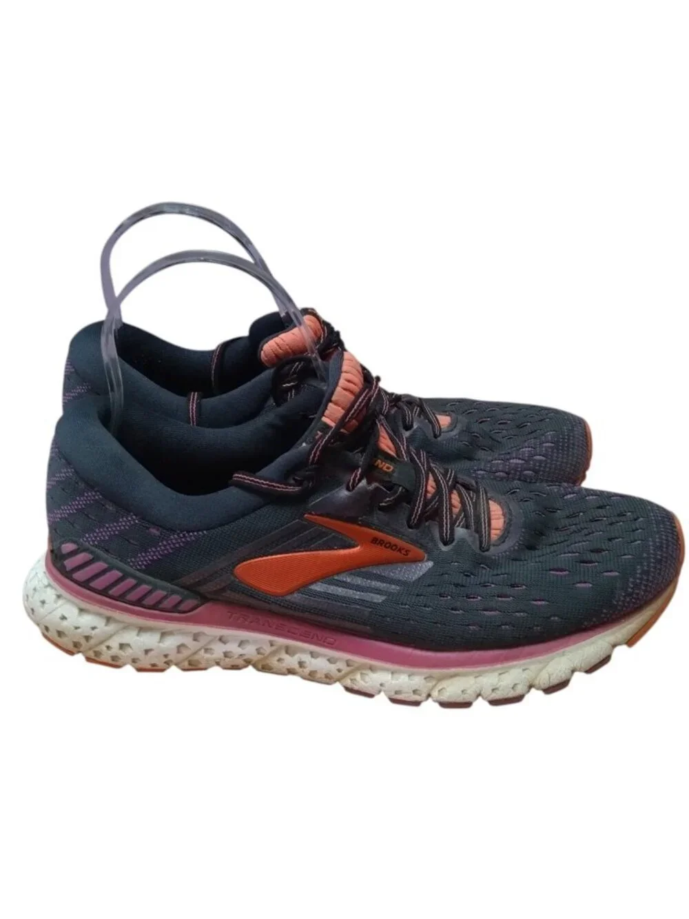 Brooks women size